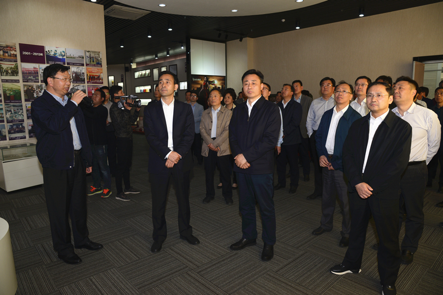 安徽省五河县党政代表团来我县考察经济社会发展情况